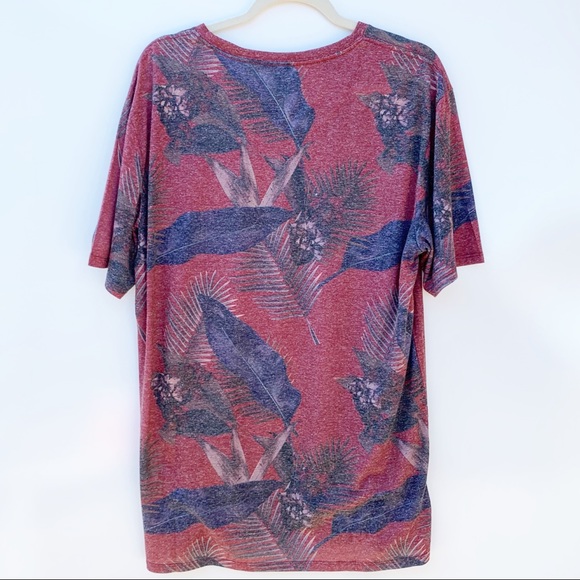 On the Byas Tropical Graphic Burnout Tee Size XL - Picture 3 of 5